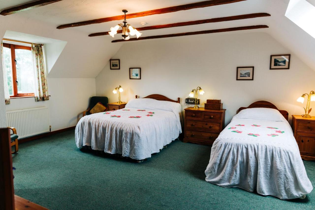 The Farmhouse Lochmeyler Llandeloy Habitación foto